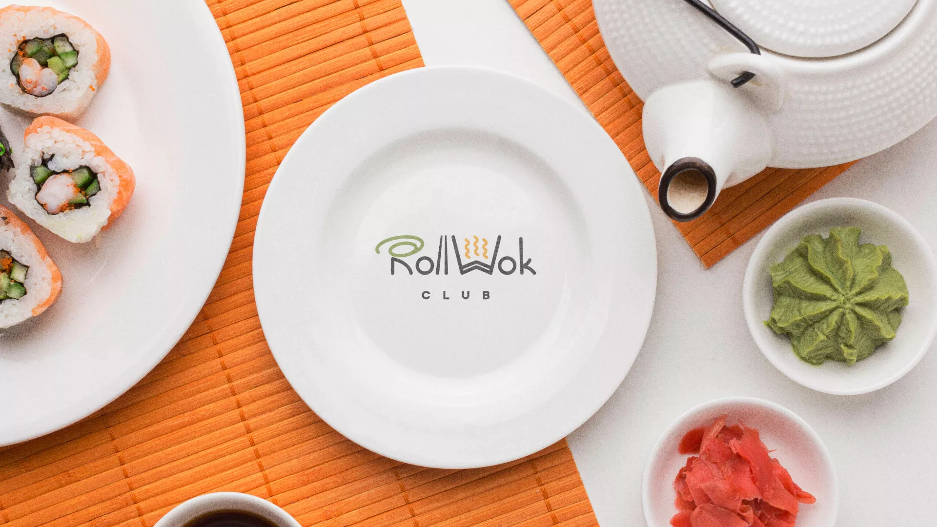 Разработка логотипа и фирменного стиля в Ясногорске для суши-бара «Roll Wok Club» Разработка логотипа и фирменного стиля в Ясногорске для суши-бара «Roll Wok Club»